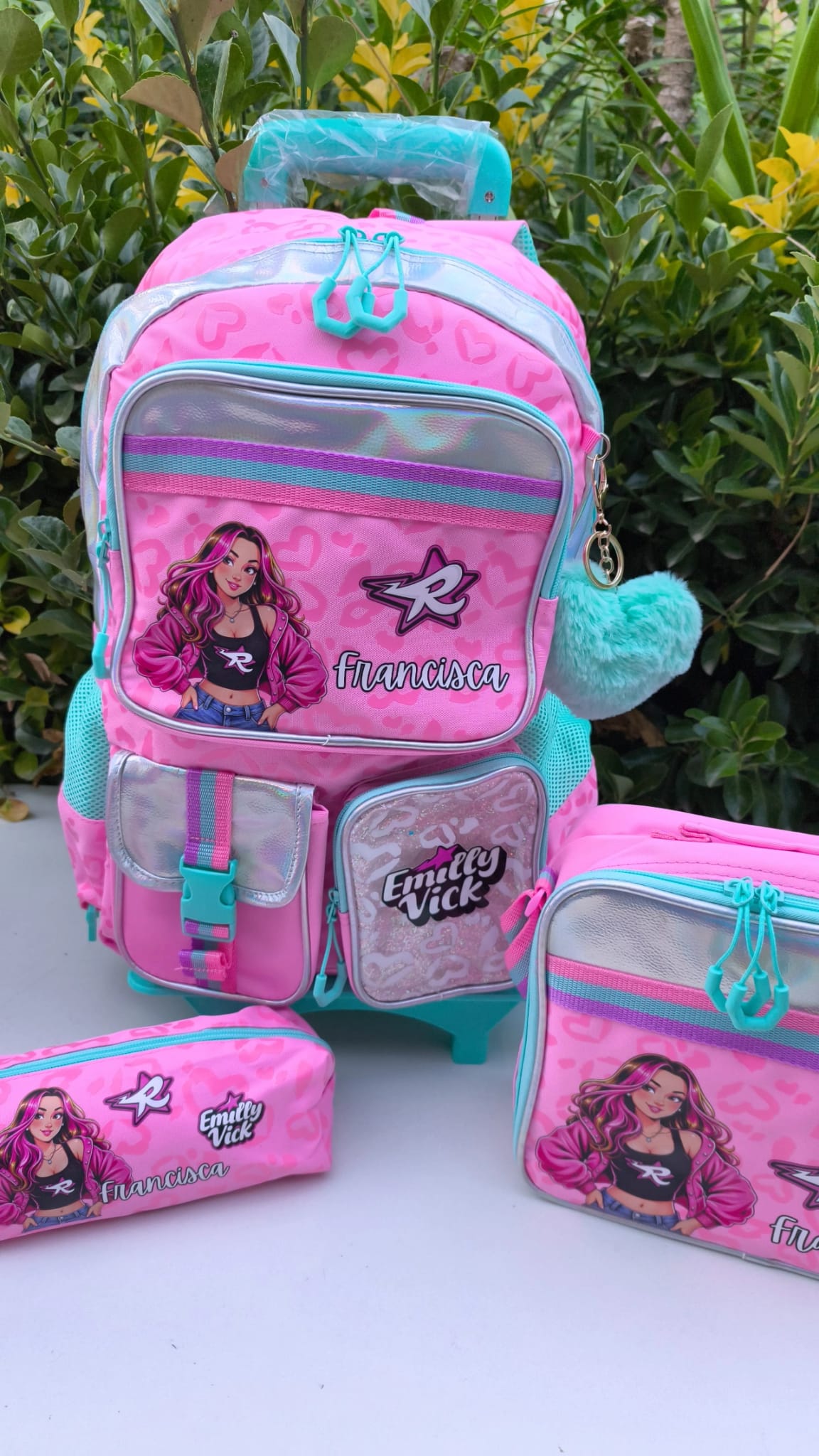 Conjunto Trolley  Escolar Personalizado| Emily Vick  |Trolley + Mochila + Lancheira + Estojo