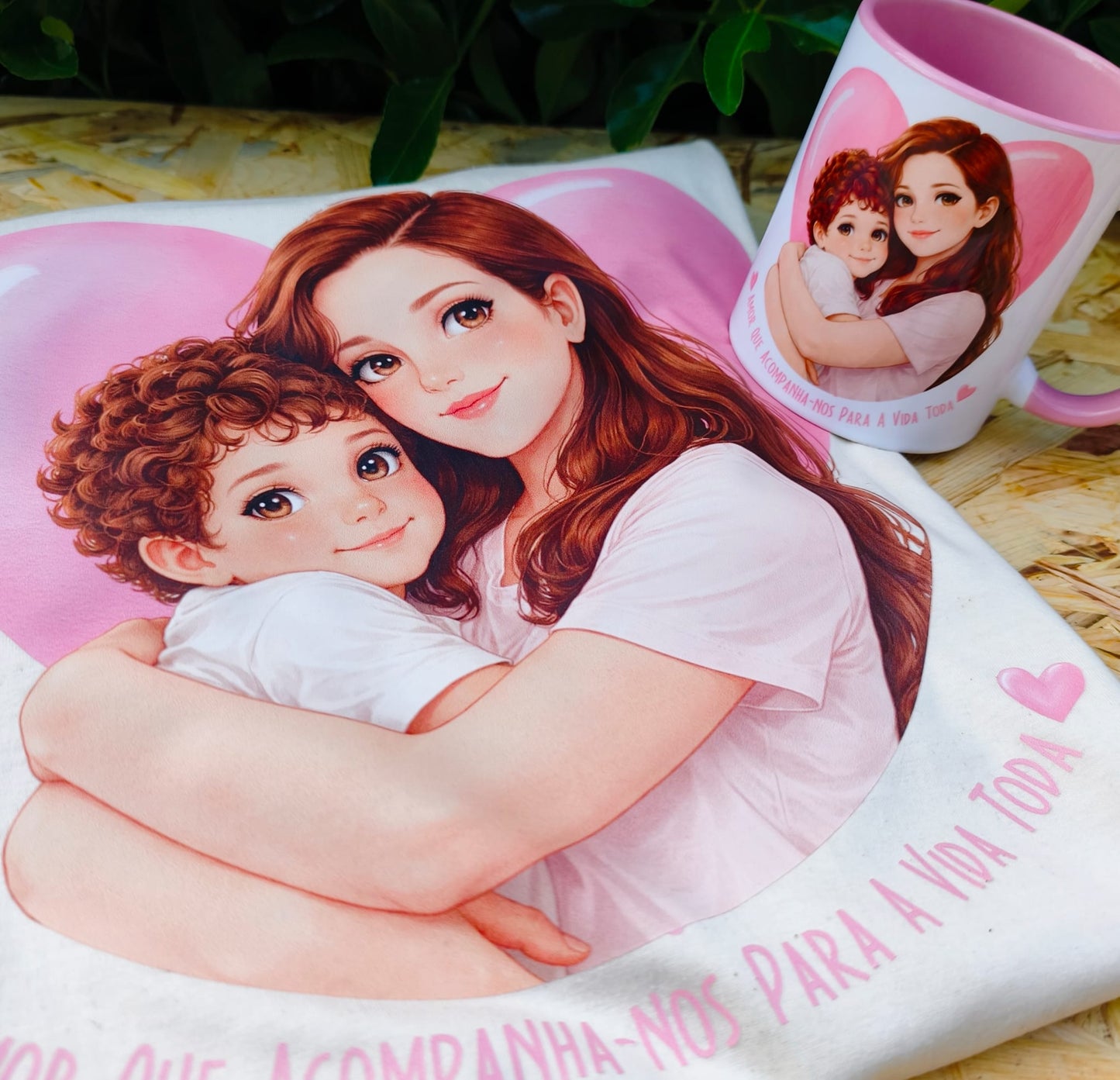 Pack Personalizado Ilustração a Partir da Foto – T-shirt + Caneca Rosa